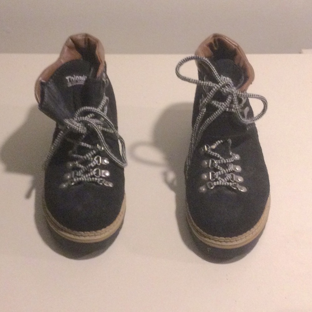 Thinsulate hiking boots